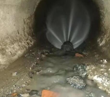 镜湖市政管道清淤