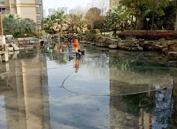 镜湖景观池淤泥清理